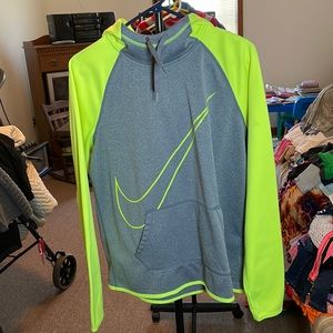 Nike Sweatshirt Size L